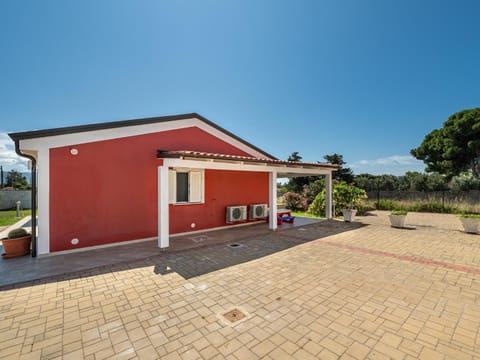 Villa Lunu Chalet in Quartu Sant'Elena