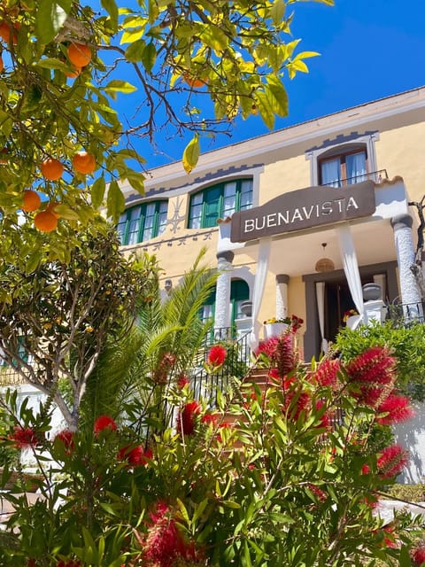 Buenavista & Suites Bed and breakfast in Santa Eularia des Riu