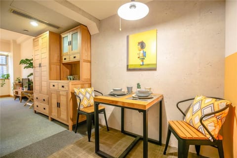 Hangzhou Xihu District ·Huanglong Sports Center Locals Apartment 00147450 Apartment in Hangzhou