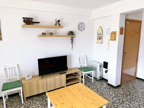 TV and multimedia, Living room, Dining area