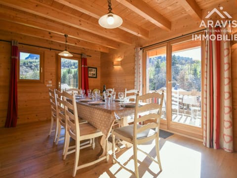 Chalet cosy de 4 chambres pour 8 personnes, proche bus et pistes, équipement complet et moderne ! - FR-1-391-47 Chalet in Le Grand-Bornand