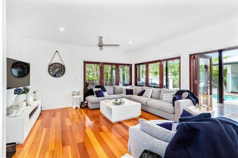 Cottonwood Beach House by Kingscliff Accommodation House in Tweed Heads