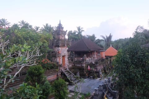 Gunung Kawi House Capanno nella natura in Tampaksiring