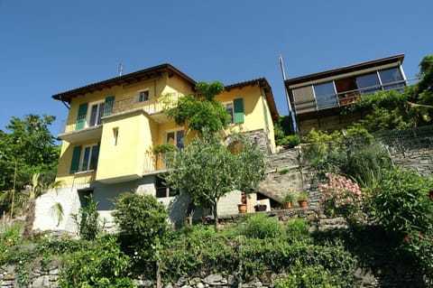 Casa Aries & Studio Aurora, Cavigliano Condo in Canton of Ticino