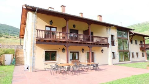 El Tombo de Santa Catalina Apartment in Cantabria