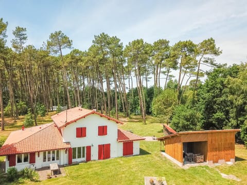 Chambres d'Hôtes La Téouleyre Übernachtung mit Frühstück in Saint-Julien-en-Born