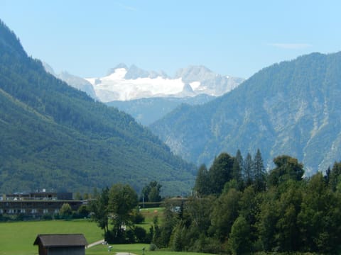 "Gletscherblick" Condo in Bad Aussee