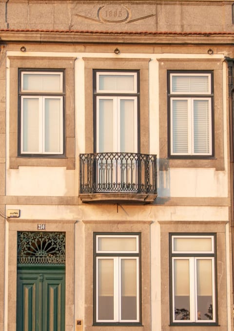 Apartment by the Sea Condominio in Porto
