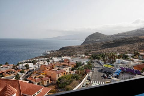 City view, Sea view, Street view