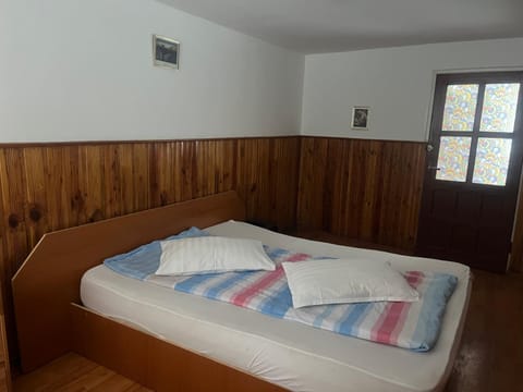 Chalet Azuga Bed and Breakfast in Prahova, Romania