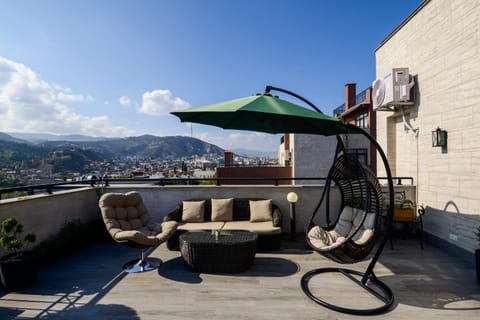 Patio, Balcony/Terrace, Mountain view