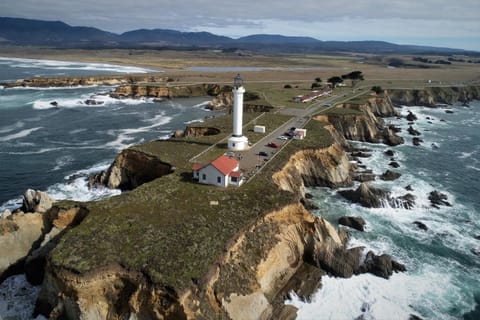 Bird's eye view, Landmark view, Sea view