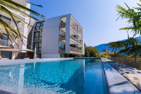 Property building, Swimming pool