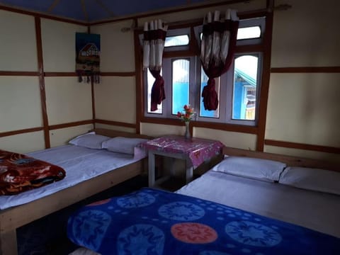 Vamoose Arjastik Homestay Vacation rental in West Bengal