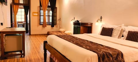 Hotel Mount View Heritage House in Maharashtra