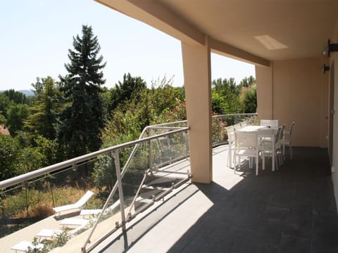 Day, Balcony/Terrace