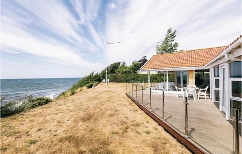 Beautiful Home In Rnne With 4 Bedrooms, Sauna And Wifi Haus in Bornholm