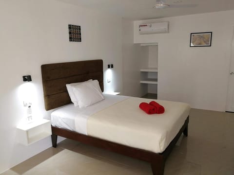 Heartland Hotel Serviced Rooms & Apartments. Hotel in Panglao