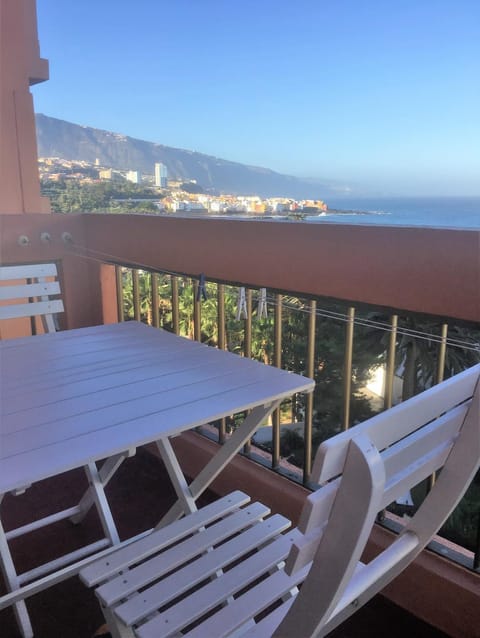 Balcony/Terrace, Garden view, Sea view, Quiet street view