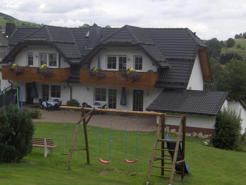 Schweizes Ferienhof Condo in Medebach
