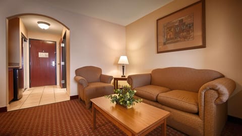 Best Western Casa Villa Suites Hotel in San Benito