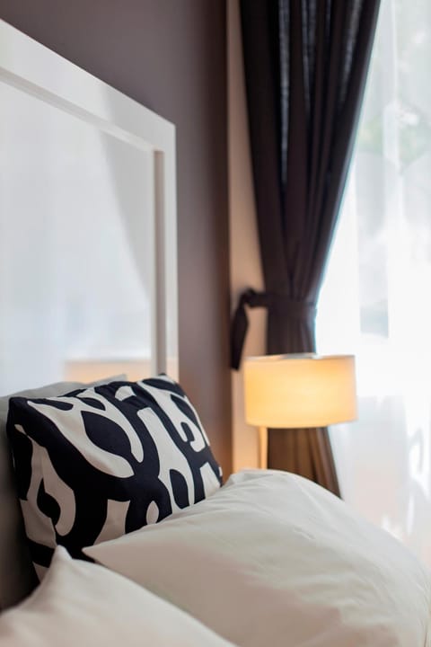 Bed, Decorative detail