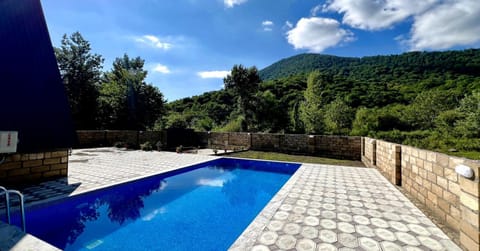 Day, Natural landscape, Mountain view, Pool view, Swimming pool, sunbed