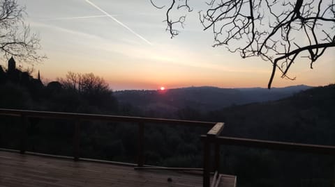 "CARA PACE" in collina per famiglie Bed and Breakfast in Marche