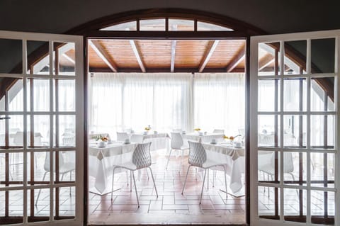 Restaurant/places to eat, Day