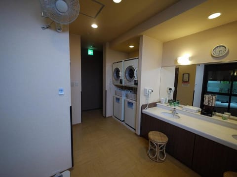 Hotel Route-Inn Mikawa Inter Hôtel in Ishikawa Prefecture