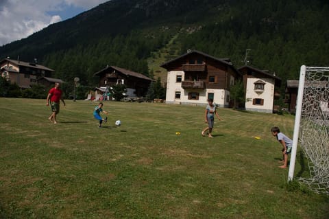 Art Apartments Casa Lapis Apartment in Canton of Grisons