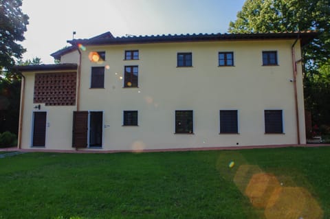 Facade/entrance, Garden, Garden view