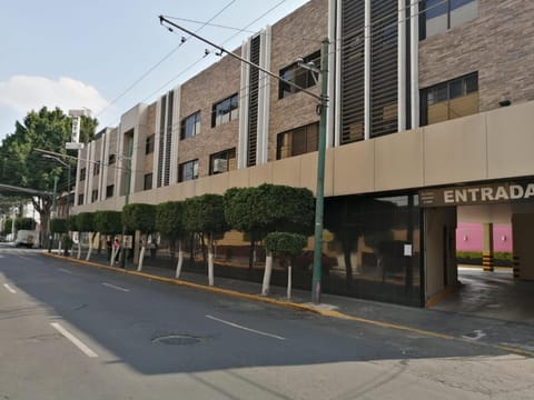 Property building, Street view