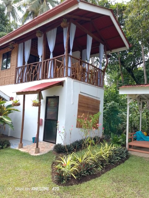 Sun House Rental Nature lodge in Northern Mindanao