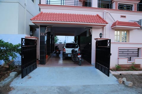 Coimbatore Home Stay & Serviced Apartment Chambre d’hôte in Coimbatore