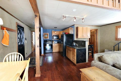 Float Ranch House in Cattaraugus