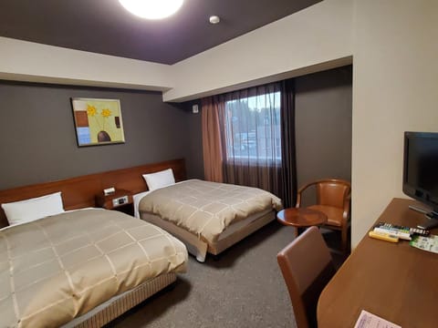 Hotel Route-Inn Dai-ni Kameyama Inter Hôtel in Koka