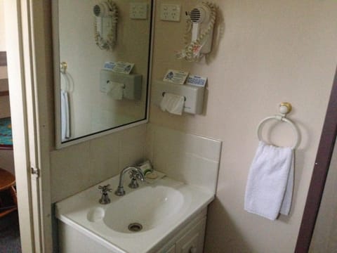 Bathroom, Bathroom