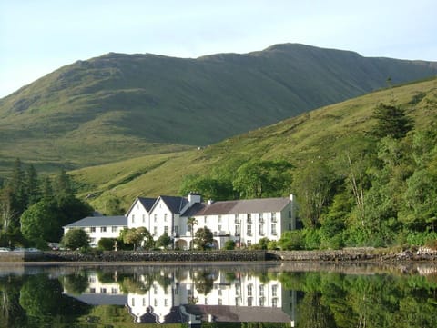 Leenane Hotel Hotel in County Mayo