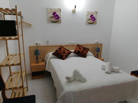 Hostal Pepe Bed and Breakfast in Formentera