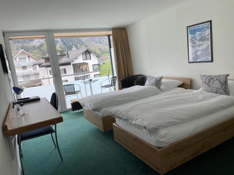 Hotel Hahnenblick Hotel in Nidwalden