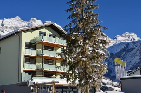 Hotel Hahnenblick Hotel in Nidwalden