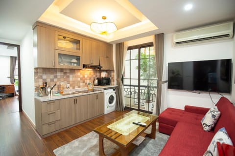 Communal lounge/ TV room, TV and multimedia, Kitchen or kitchenette, Dining area, Evening entertainment, dishwasher, fireplace, minibar, oven, pet friendly, dryer, air conditioner