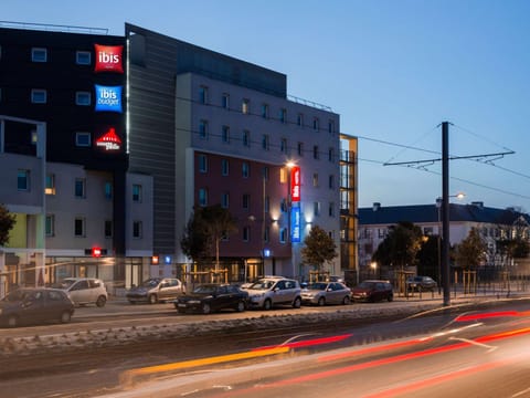 Ibis Budget Orly Chevilly Tram 7 Hotel in Chevilly Larue