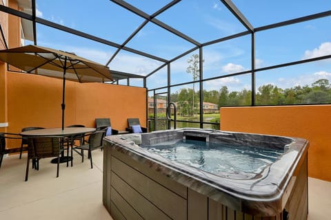 Regal Oaks Resort Vacation Townhomes by IDILIQ Resort in Osceola County