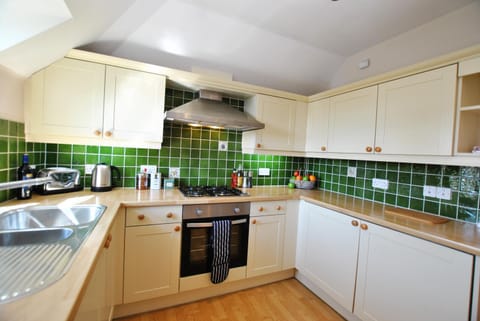 9 Lord Raglan House Windsor 2BR Apartment in Windsor