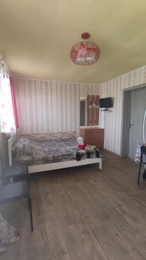 " Na golubom ozere" Bed and Breakfast in Dnipropetrovsk Oblast