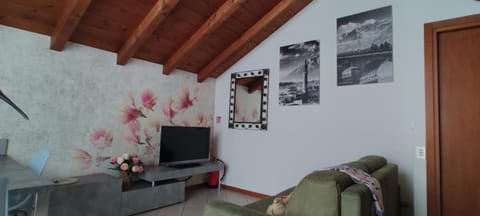 La Casa del Colibrì Apartment in Province of Lecco