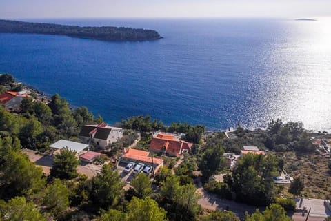 KUĆA IVANA House in Dubrovnik-Neretva County