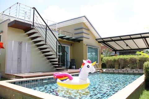 Thacha Pool Villa A Villa in Hua Hin District